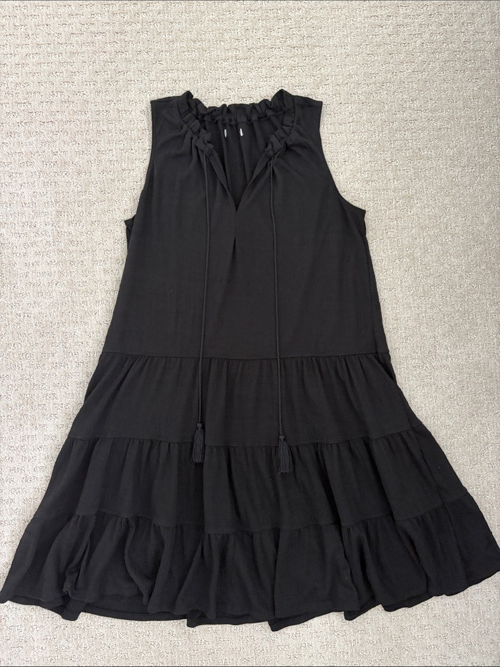 Max Studio Sleeveless Black Tiered V-Neck Dress with Tassel Ties Small